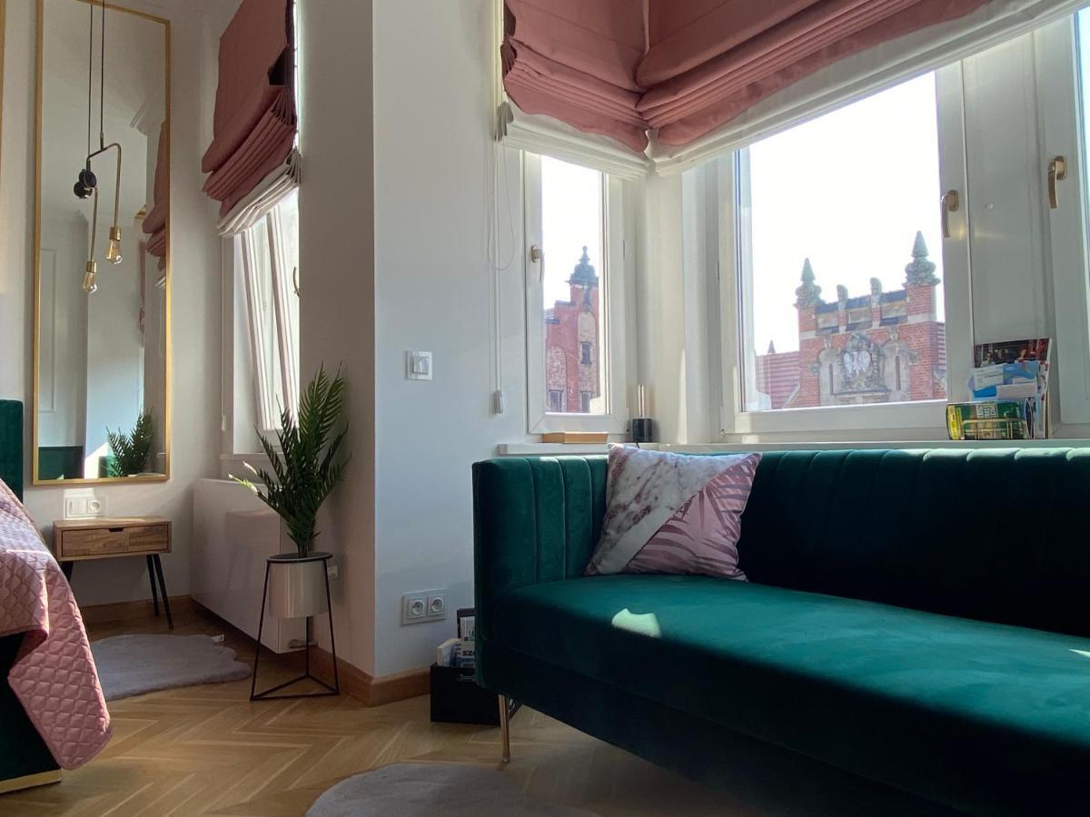 Royal Point Bed & Bath Apartment *