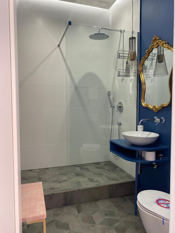 Royal Point Bed & Bath